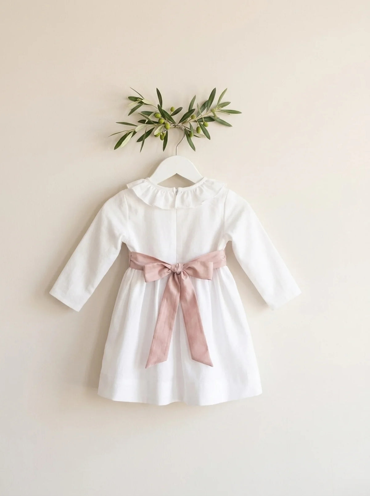 Casilda vestido blanco fajín